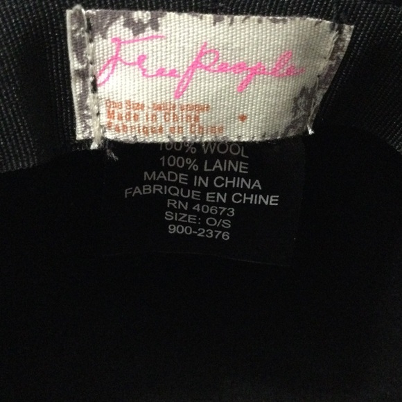 Free People Black 100% Wool Hat - Picture 5 of 6